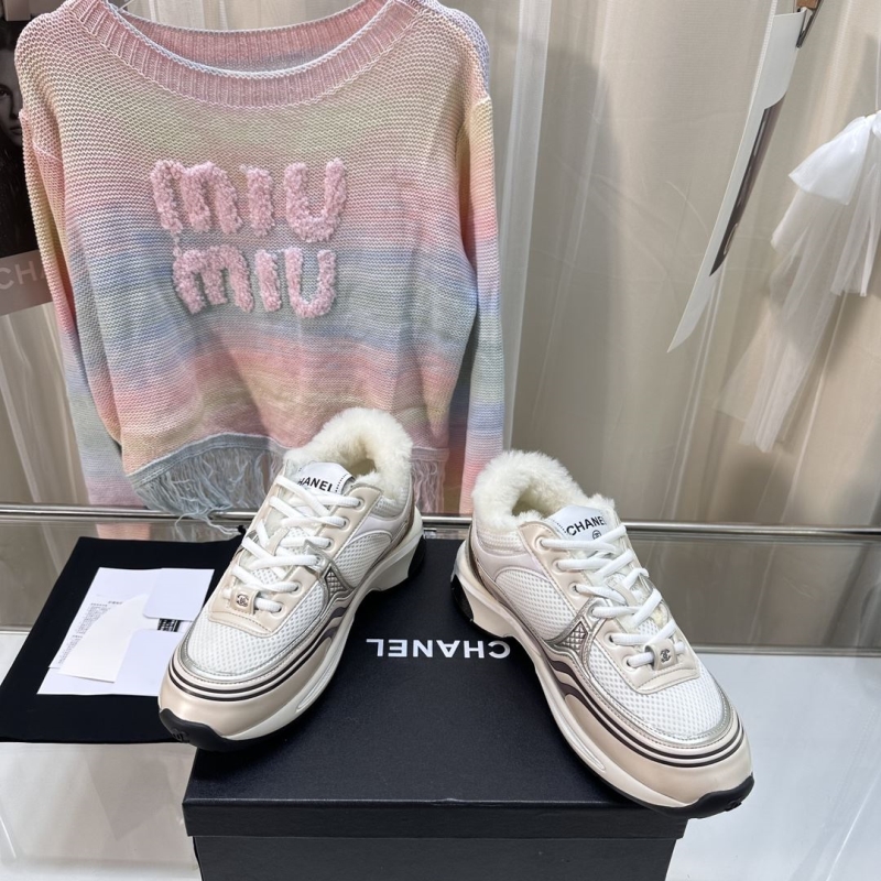 Ch**el sport shoes